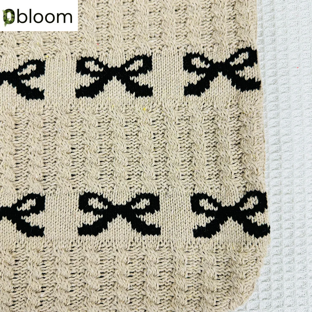 Crochet Bow Print Tote Bag